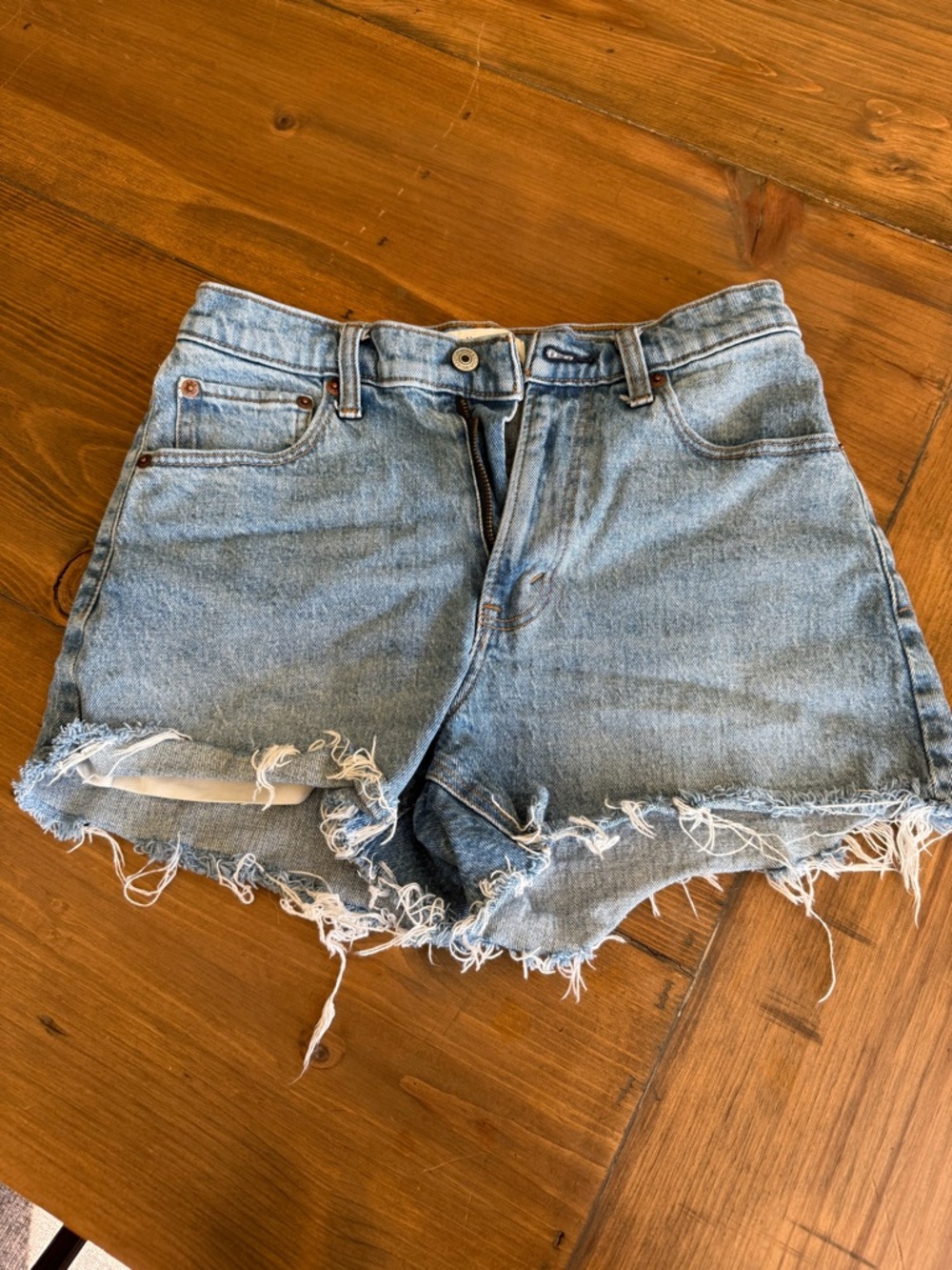 Abercrombie & Fitch Relaxed Cutoff Light Blue Frayed Hem Denim Shorts